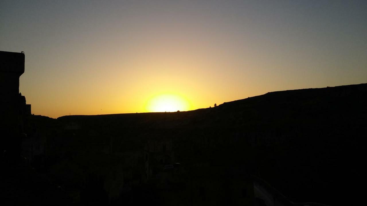 דירות מטרה Tutte Le Albe Nei Sassi מראה חיצוני תמונה